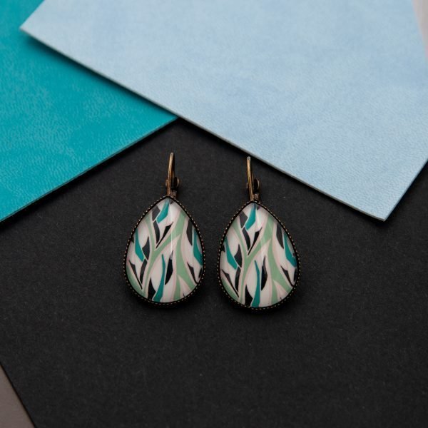 Spring eardrop earrings