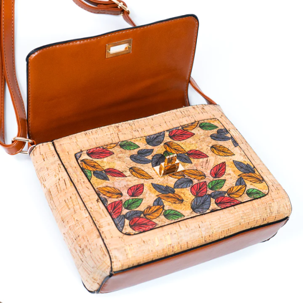 Cork bag coloured leaves
